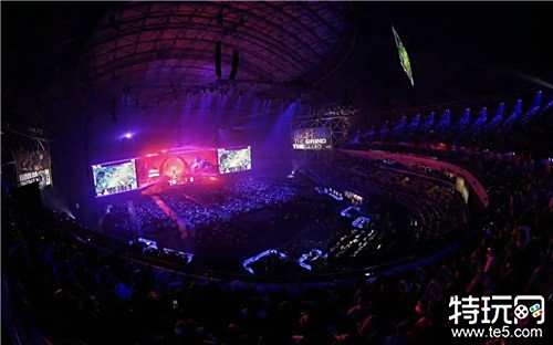 郑钦文的发 郑钦文的发